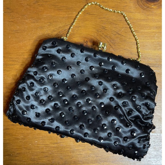 Clutch Bag Black Beaded Evening Clutch Made Hong Kong MCM Kiss Lock Gold Chain - Picture 2 of 5